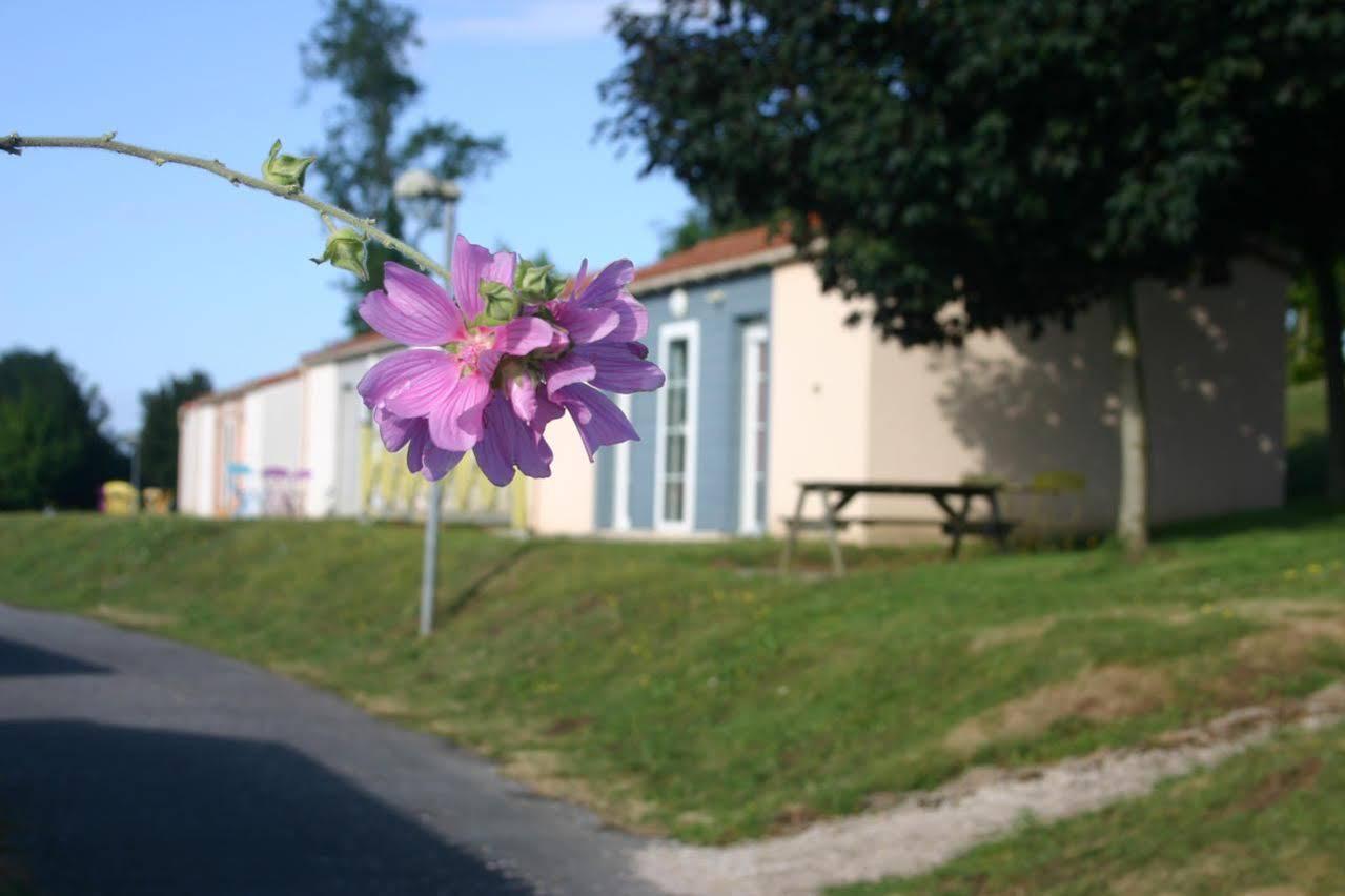 Olydea Les Epesses Hotel Exterior photo